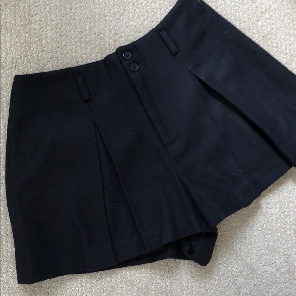 Navy blue wool fall shorts